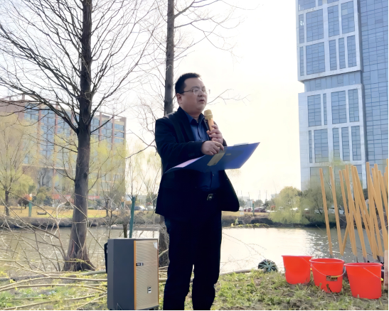 交通产业Ezpay如皋港板块召开“春风又绿江岸，绿色开展同行”主题党日活动